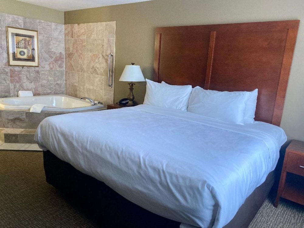Best Western Emporia Inn 1