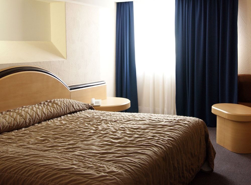 Portonovo Hotel & Suites 1