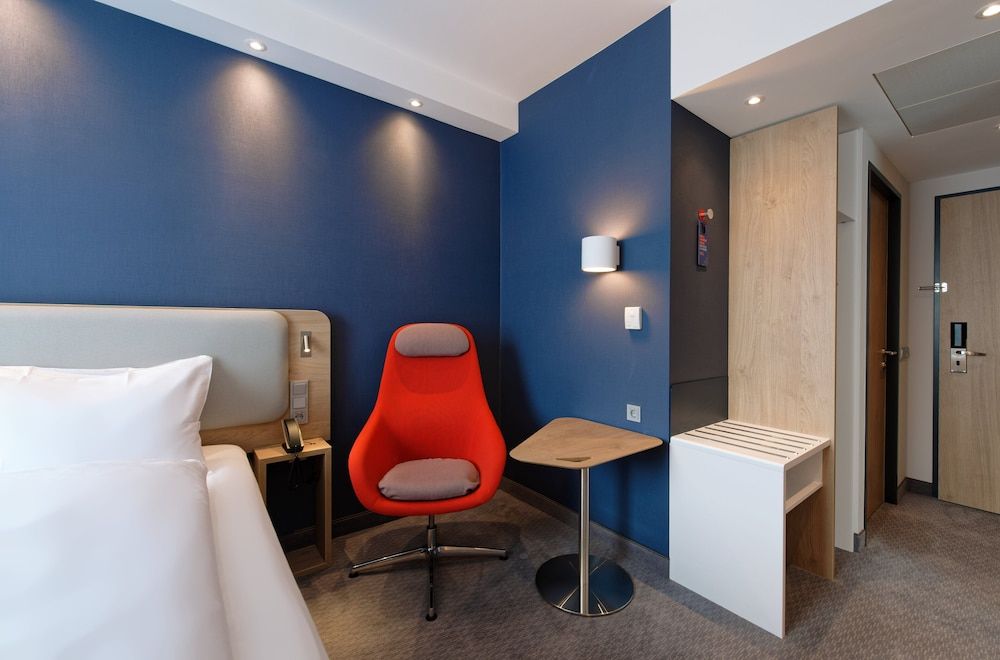 Holiday Inn Express LUSTENAU by IHG 2