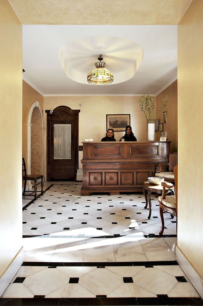 Hotel Arco Di Travertino 2
