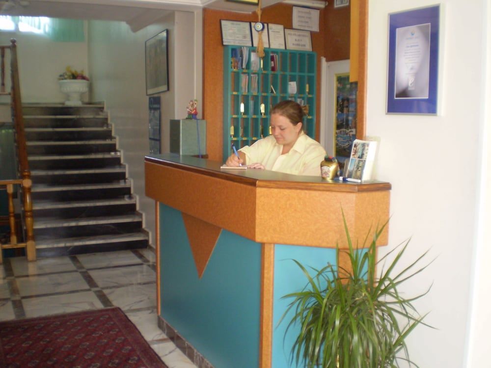 Blue Yacht Marina Apart Hotel 2