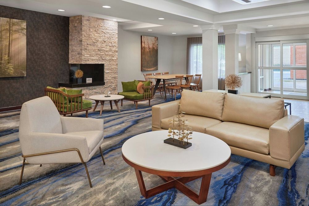 Fairfield Inn & Suites Cartersville 2