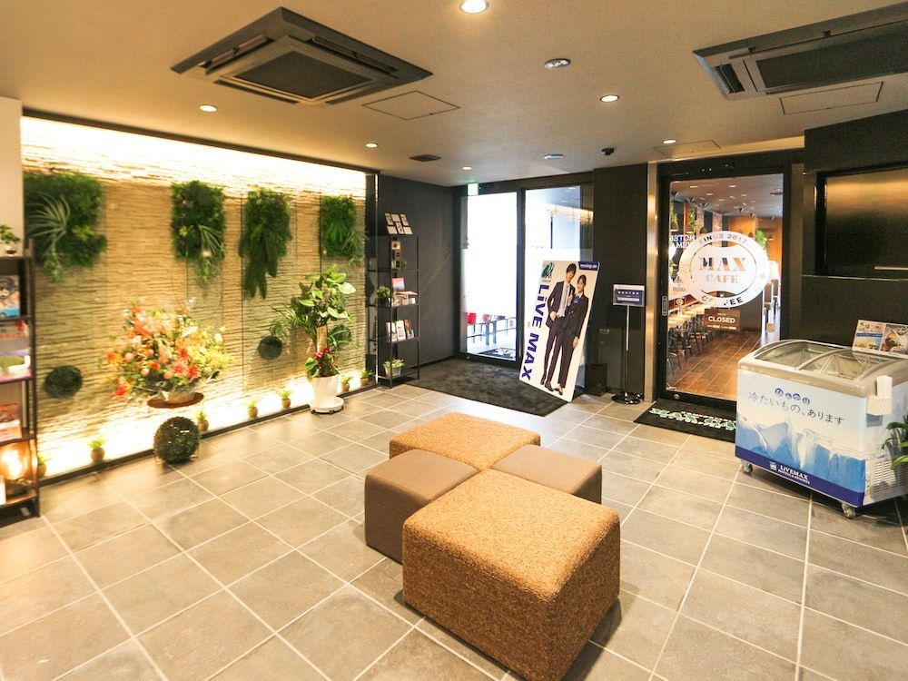 HOTEL LiVEMAX Chiba Minato Eki-mae 2