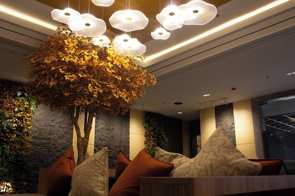 Novel Hotel Manila 2