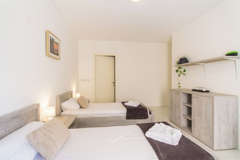 SwieqiStay room2 private bath - Paceville 2