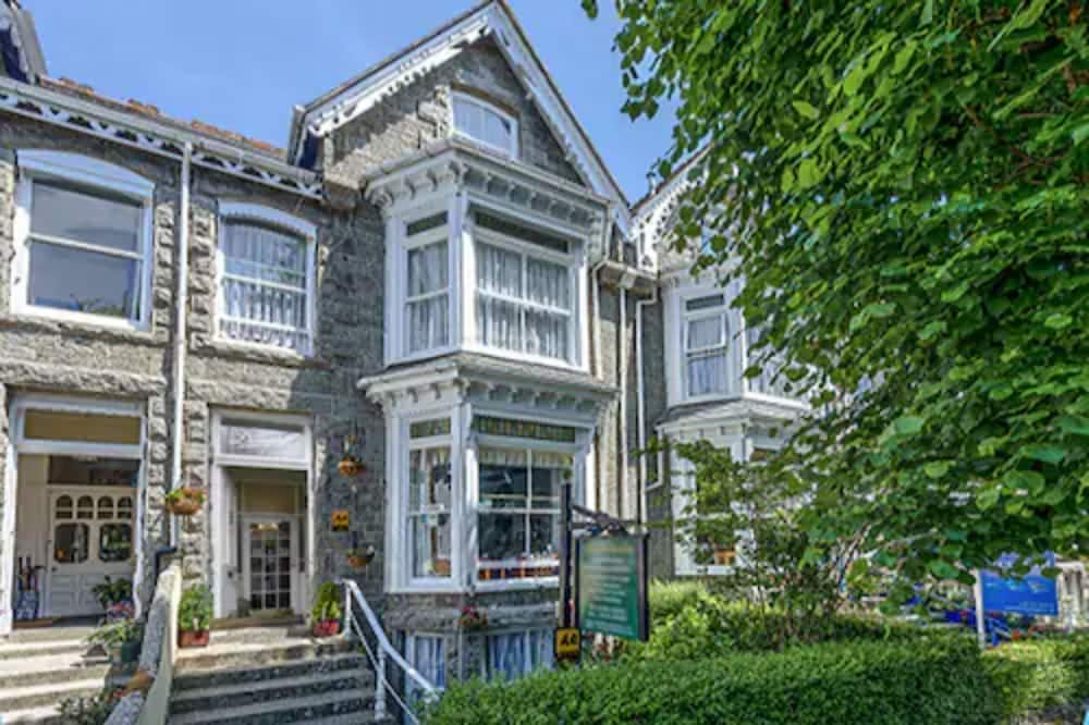Dunedin Guest House 1