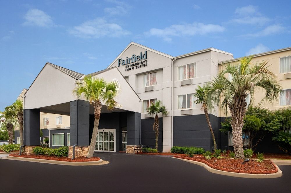 Fairfield Inn and Suites Gulfport / Biloxi 1