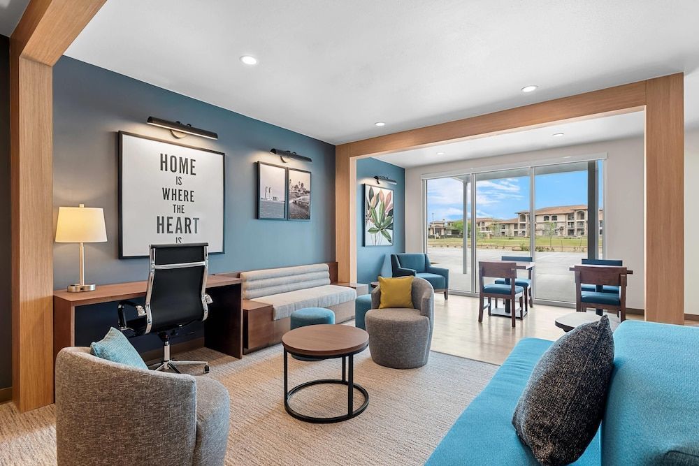 Everhome Suites Brownsville 2