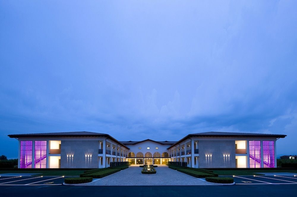 Viola Mhotel 1