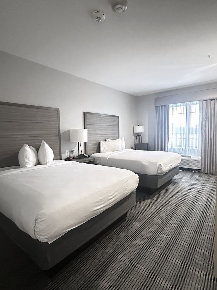 Merica Inn & Suites 2