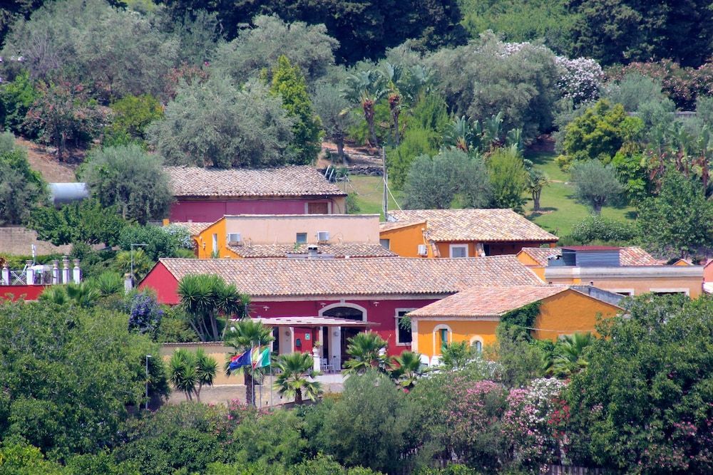 Agriturismo Roccadia 2