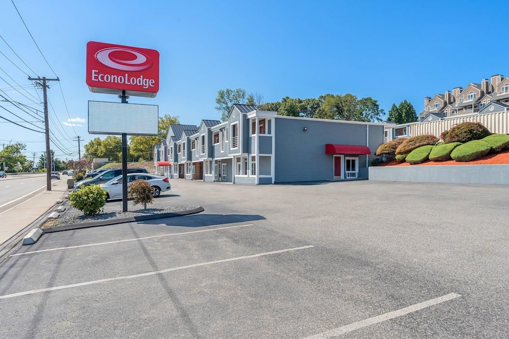 Econo Lodge Cranston - Providence 1