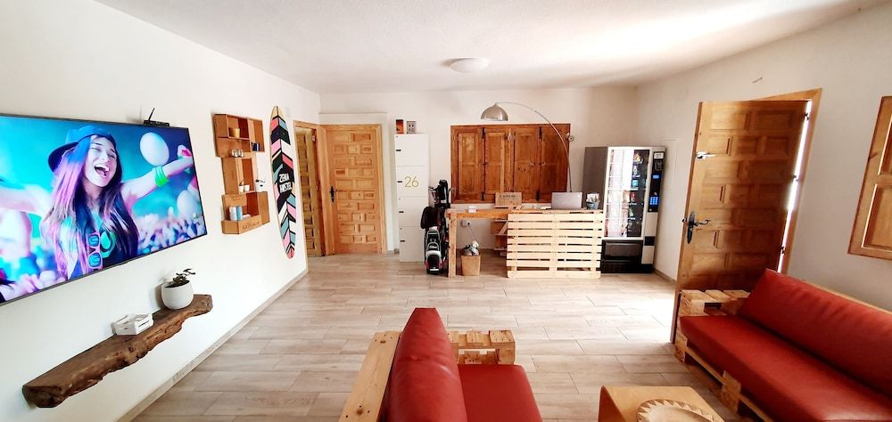 ZENIA HOSTEL 2