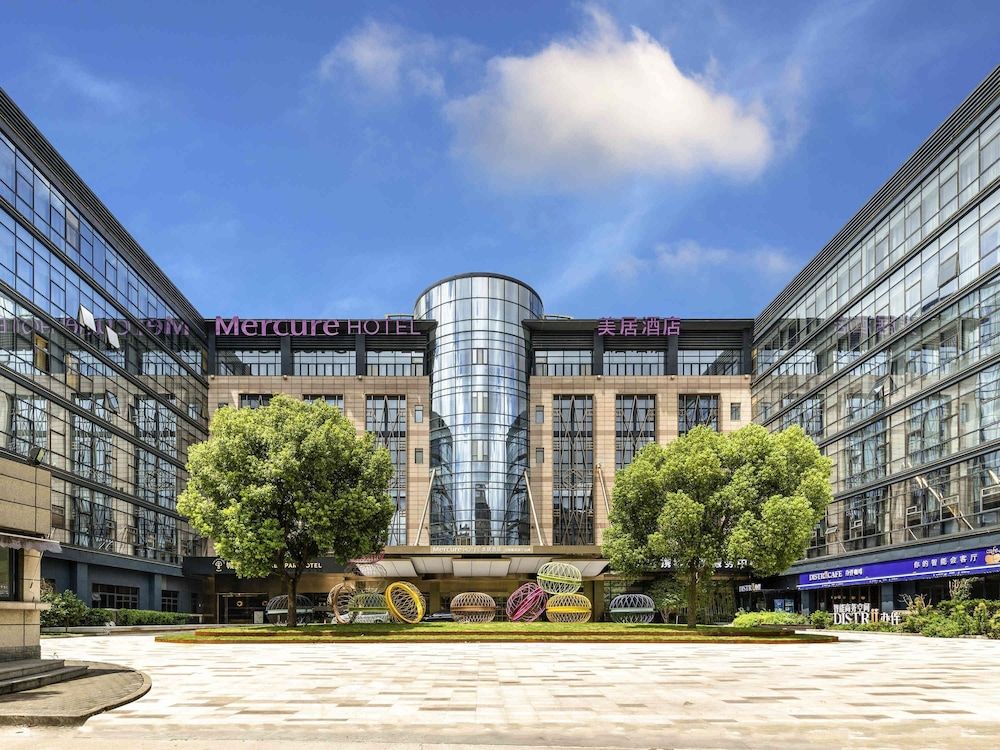 Mercure Shanghai Hongqiao SOHO 1