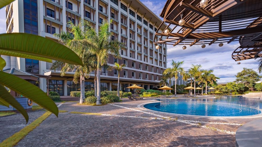 The Bayleaf Cavite 1