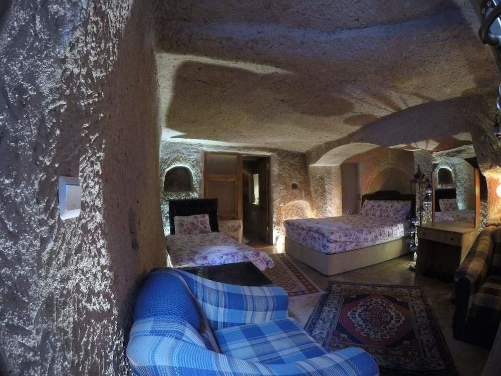Coco Cave 2