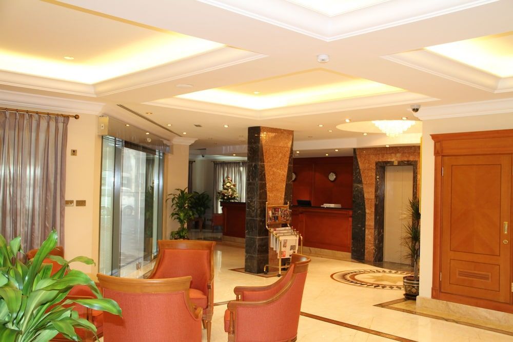 Al Madina Suites Doha 2
