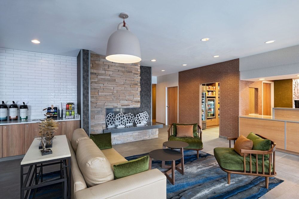 Fairfield Inn & Suites Kansas City Airport 2