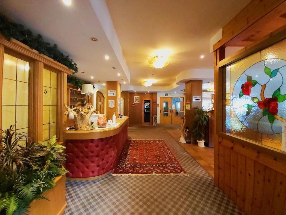 Albergo Scoiattolo Dolomites Experience 2