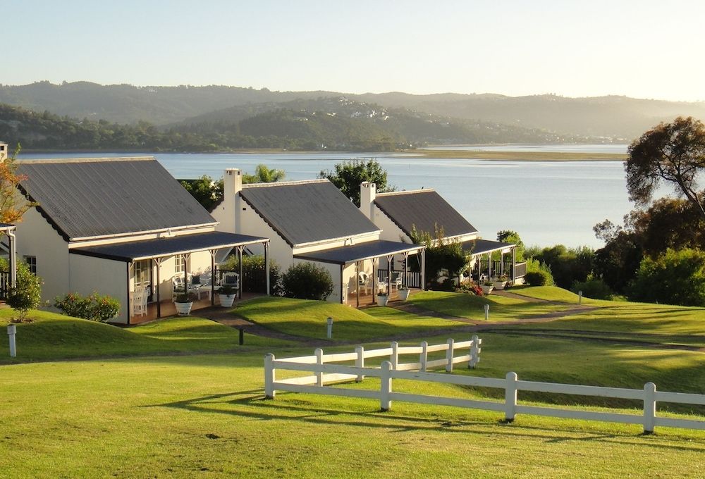 Belvidere Manor Lagoonside Cottages 1