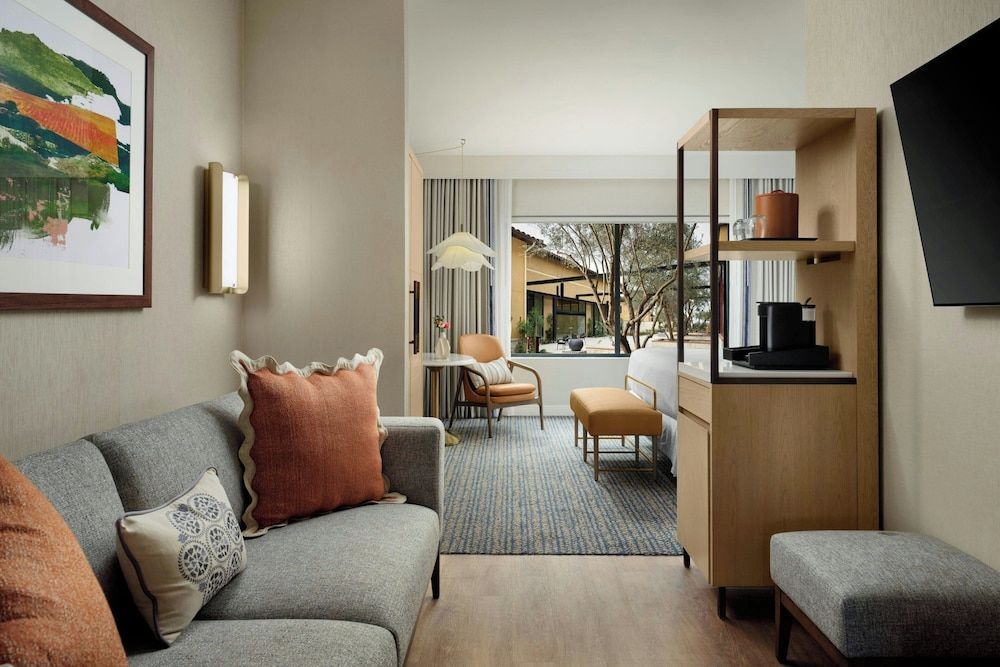 Hotel Solea, Autograph Collection 1