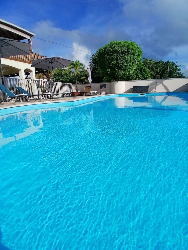 Ti Village Creole 1