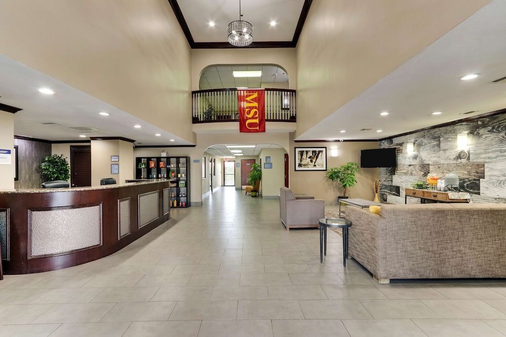 Best Western Plus University Inn & Suites 2
