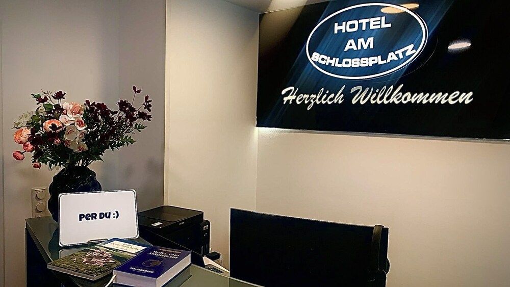 Hotel am Schlossplatz 2