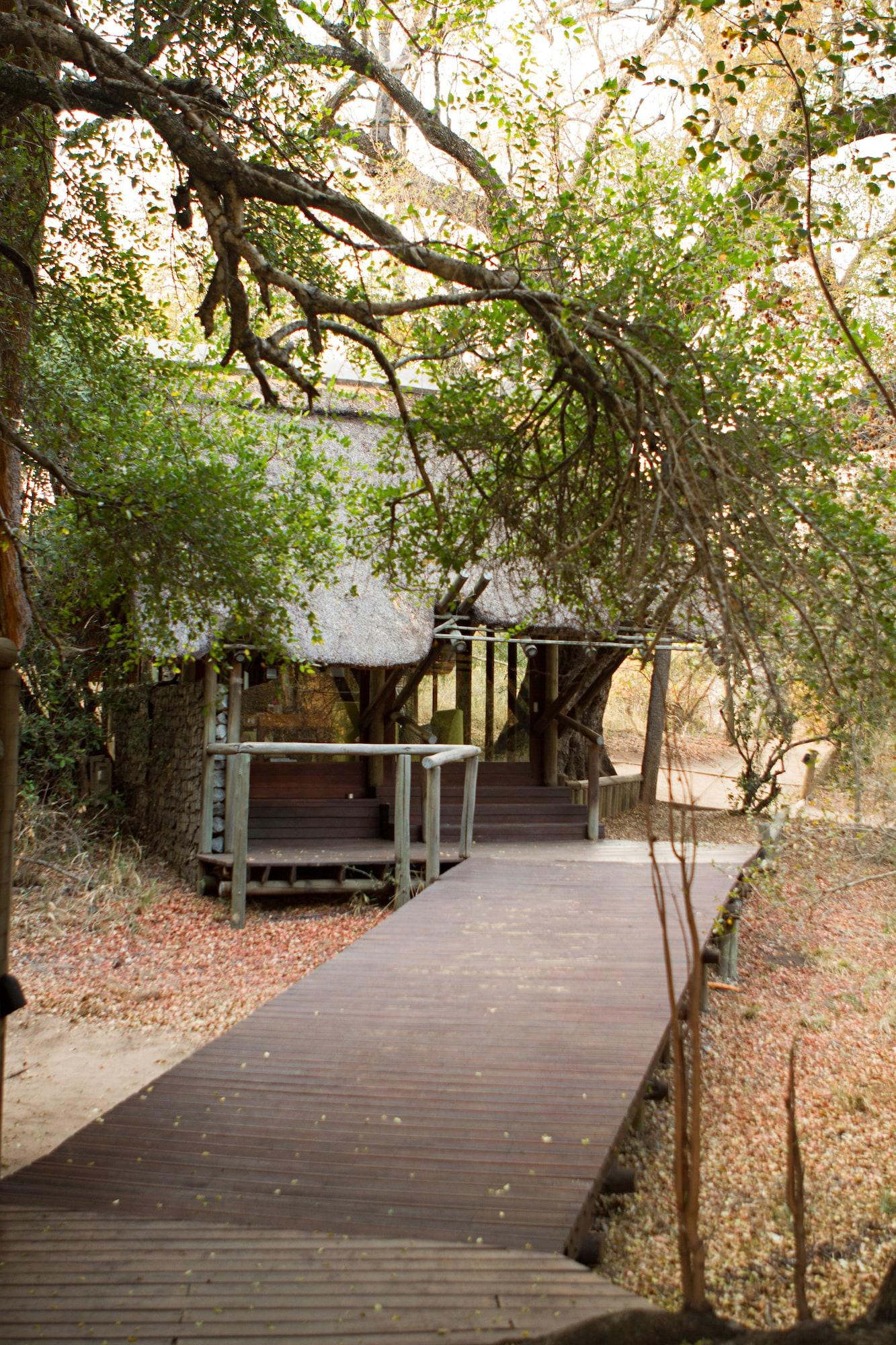 Rhino Post Safari Lodge 1