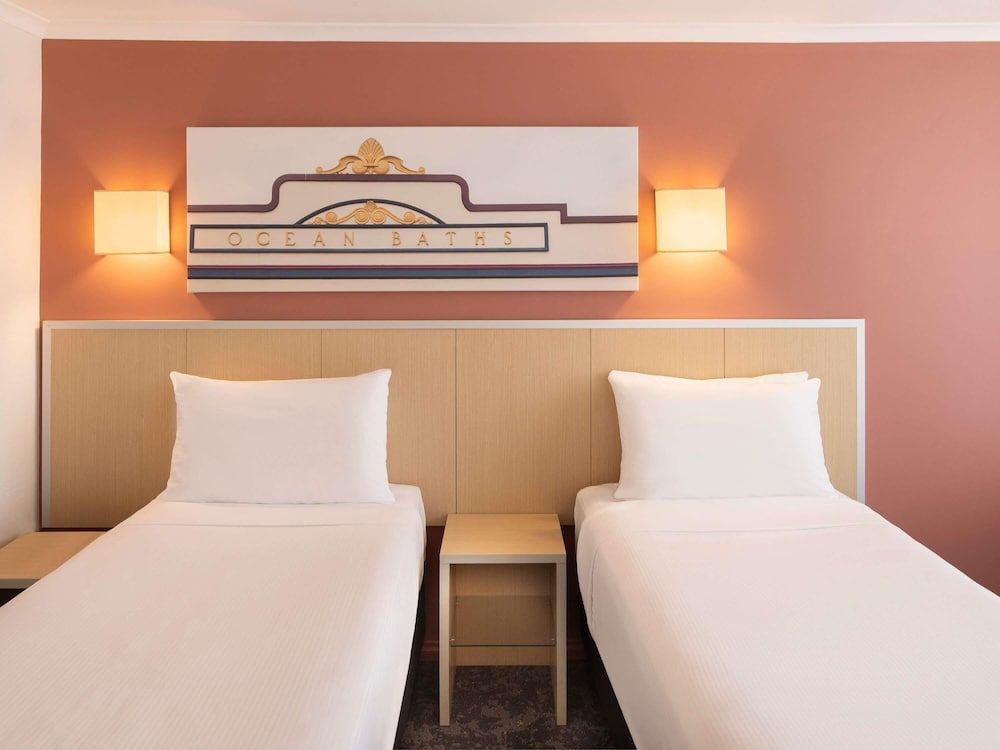 Mercure Newcastle 1