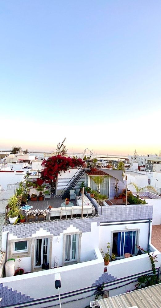 Zenit Olhao B & B with sea view rooftop terrace 1