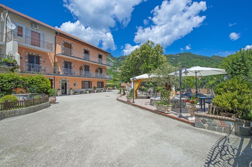 B&B Il Girasole 1