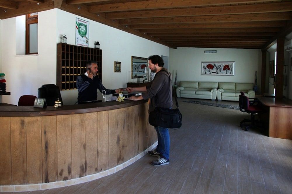 Agriturismo AgriCostella Vieste, Piscina e Parcheggio 2