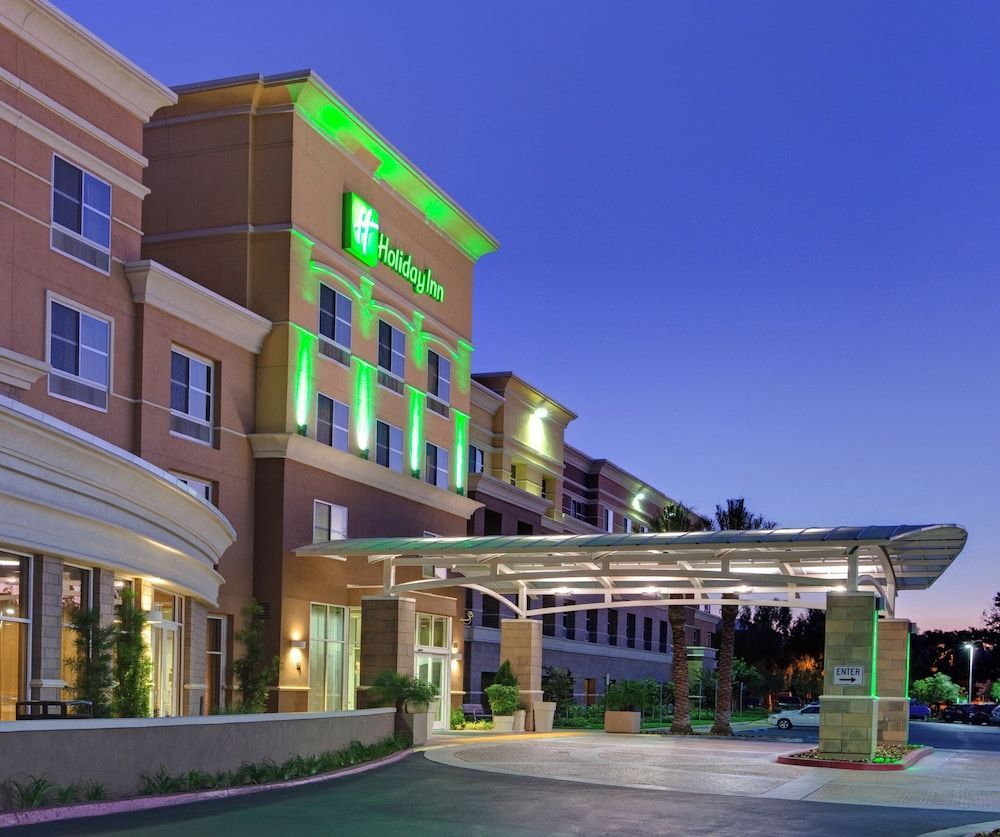 Holiday Inn ONTARIO AIRPORT by IHG 1