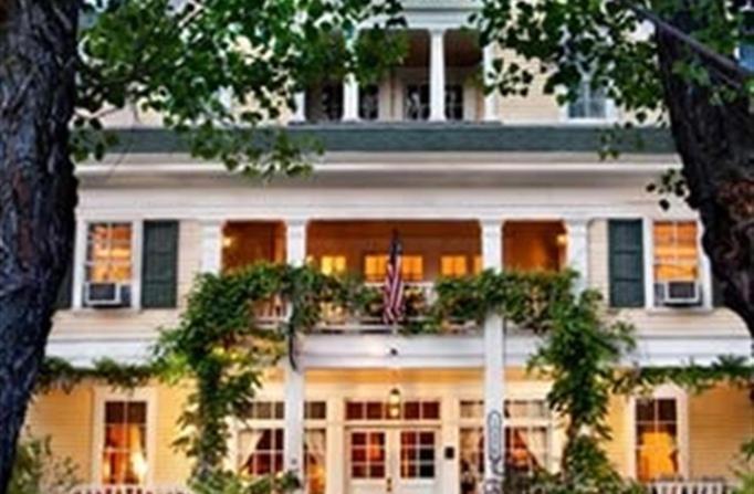 McCloud Hotel 1