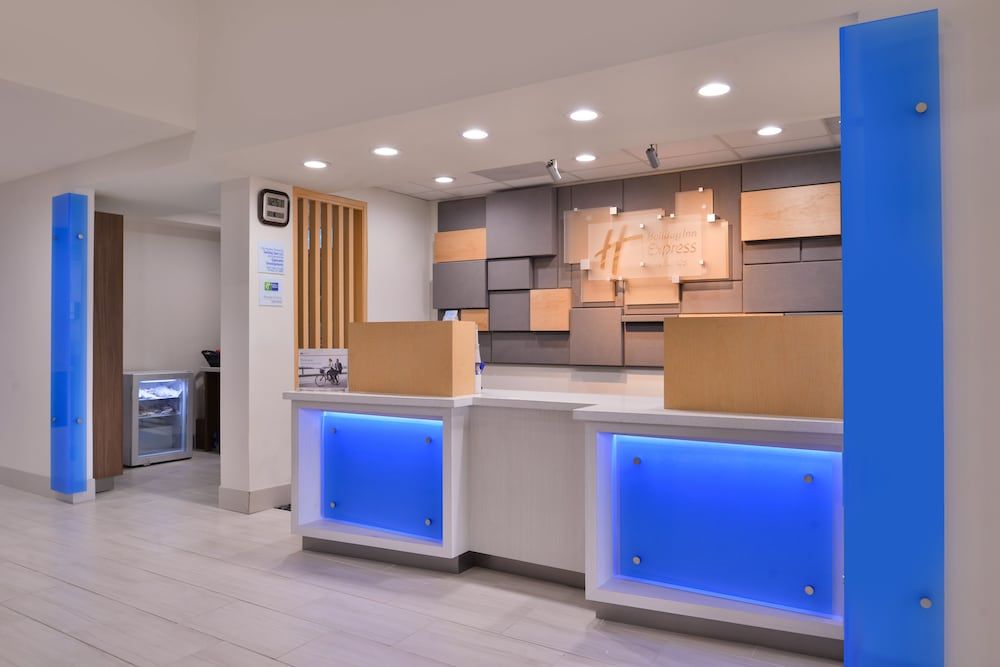 Holiday Inn Express & Suites MESQUITE by IHG 2