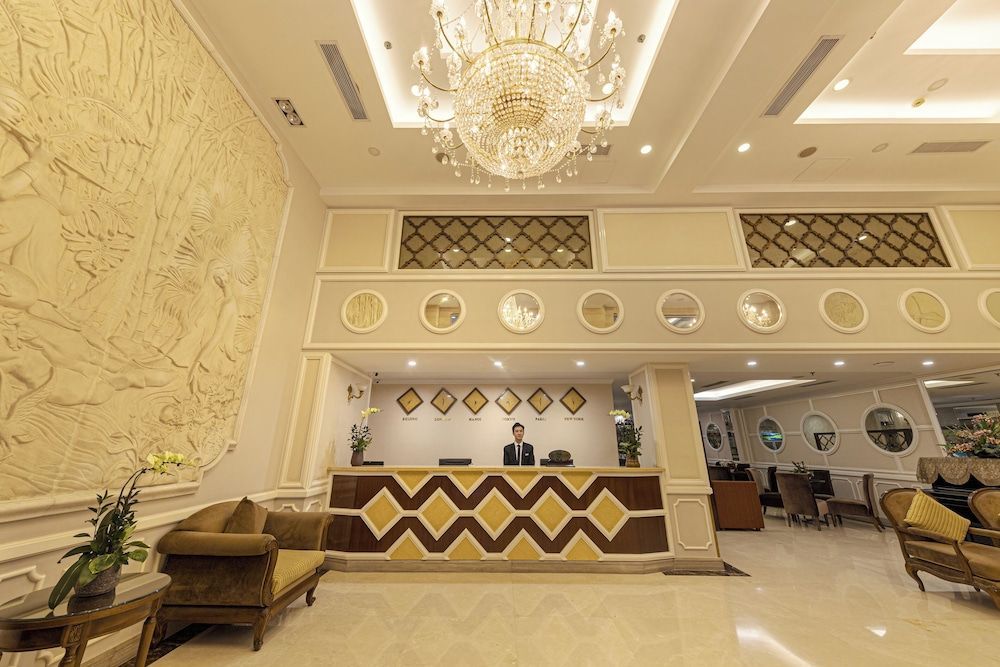 Chalcedony Grand Hotel 2