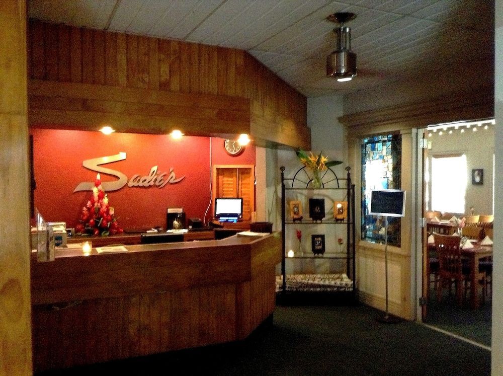 Sadie Thompson Inn 2