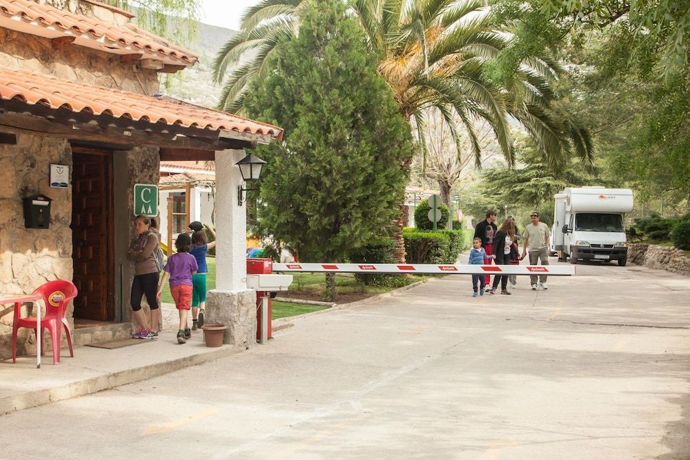 Camping Bungalows Rio Jerte 2