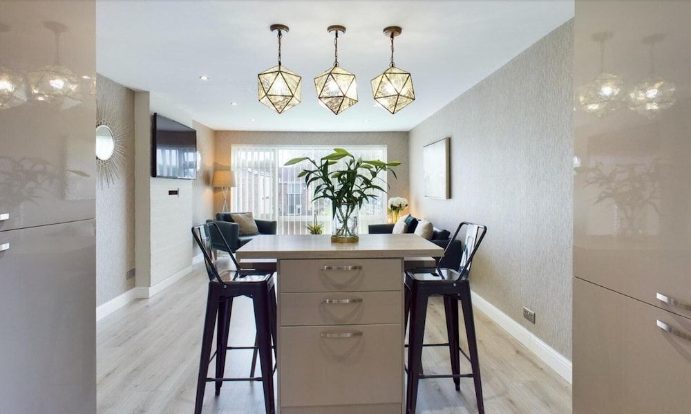 Inviting 2-bed House in Newcastle Upon Tyne 1