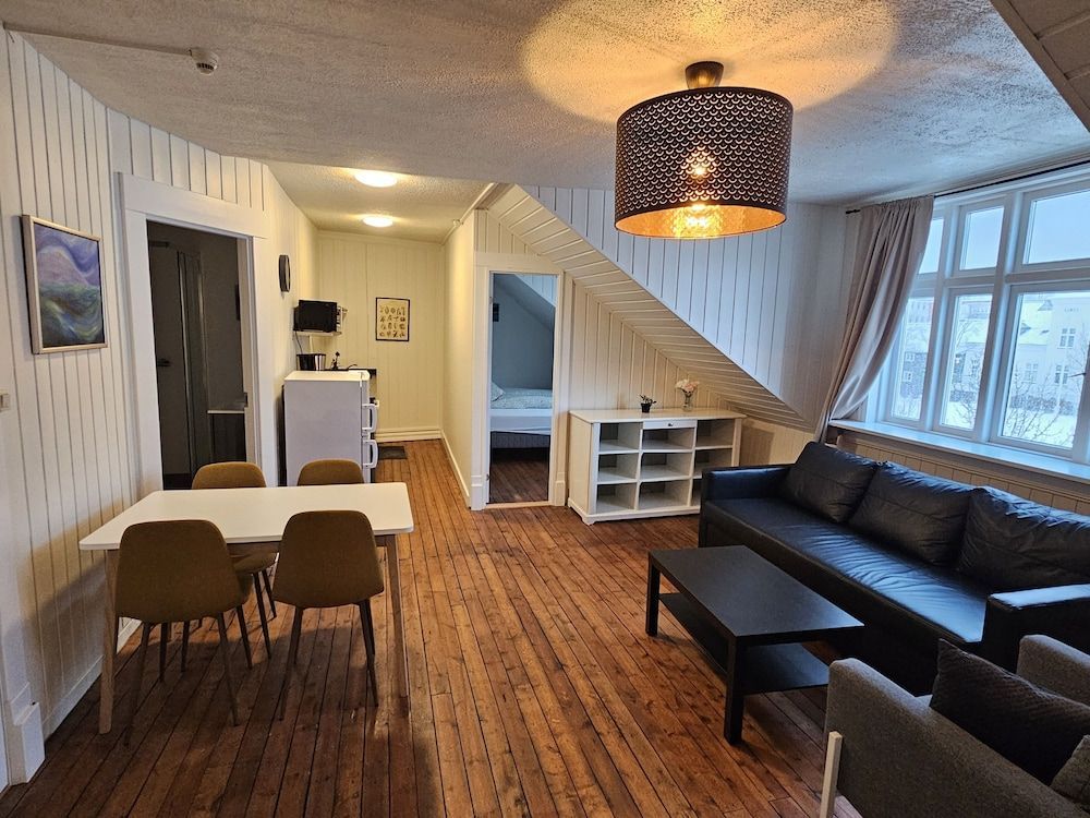 Downtown Guesthouse Reykjavík 1