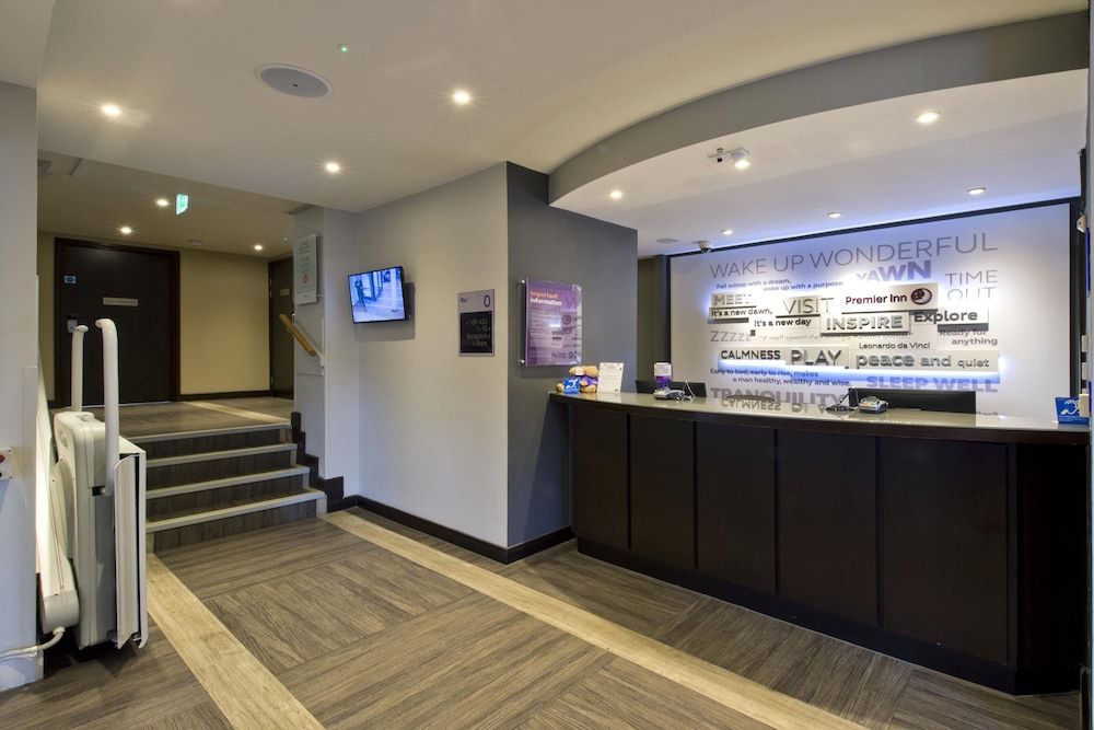 Premier Inn Birmingham Cc Bridge Street 2