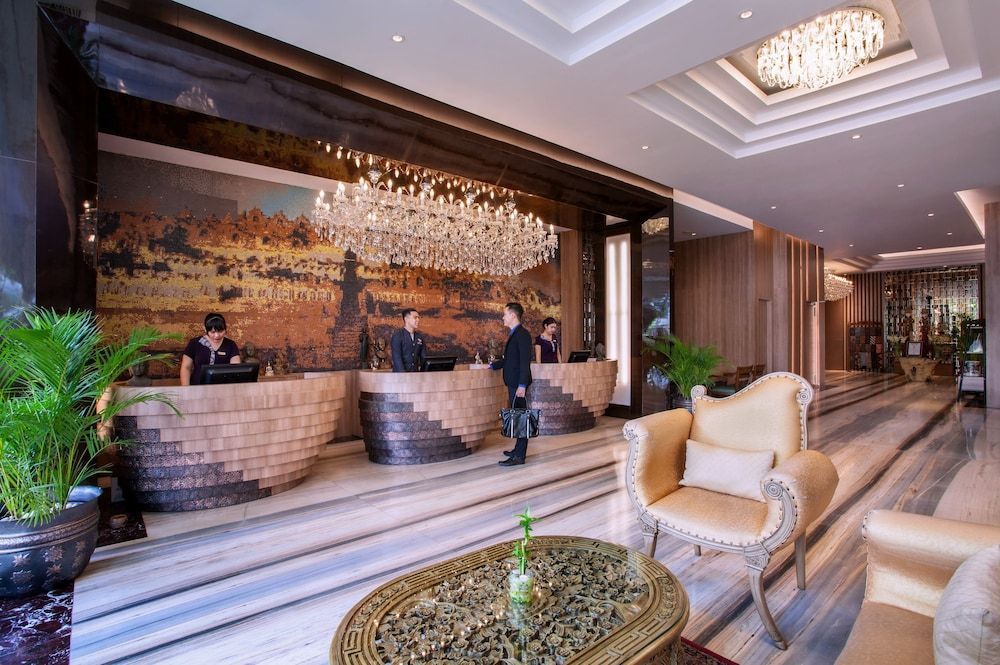 Grand Mercure Yogyakarta Adi Sucipto 1