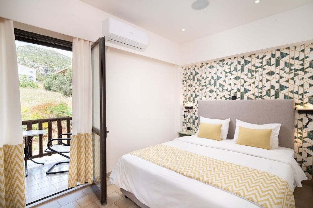 Monemvasia Green Apartments 1