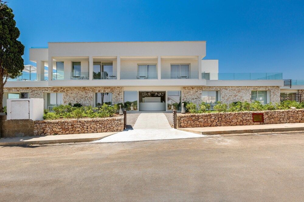 3073 Perla Saracena Luxury Suites - Camera Premium con Vista Mare by Barbarhouse 2