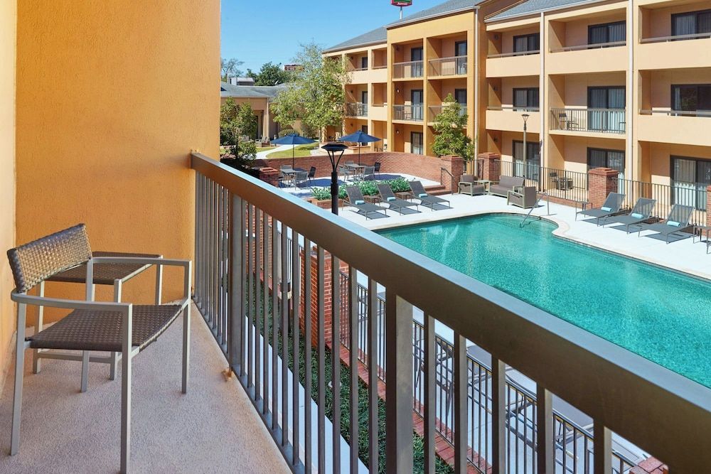 Courtyard by Marriott Baton Rouge Acadian Centre/LSU Area 1