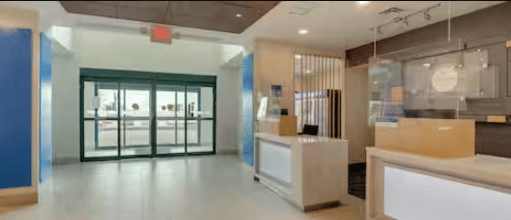 Howard Johnson by Wyndham Montpelier 2