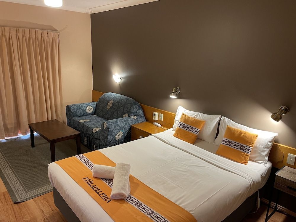Philadelphia Motor Inn 1