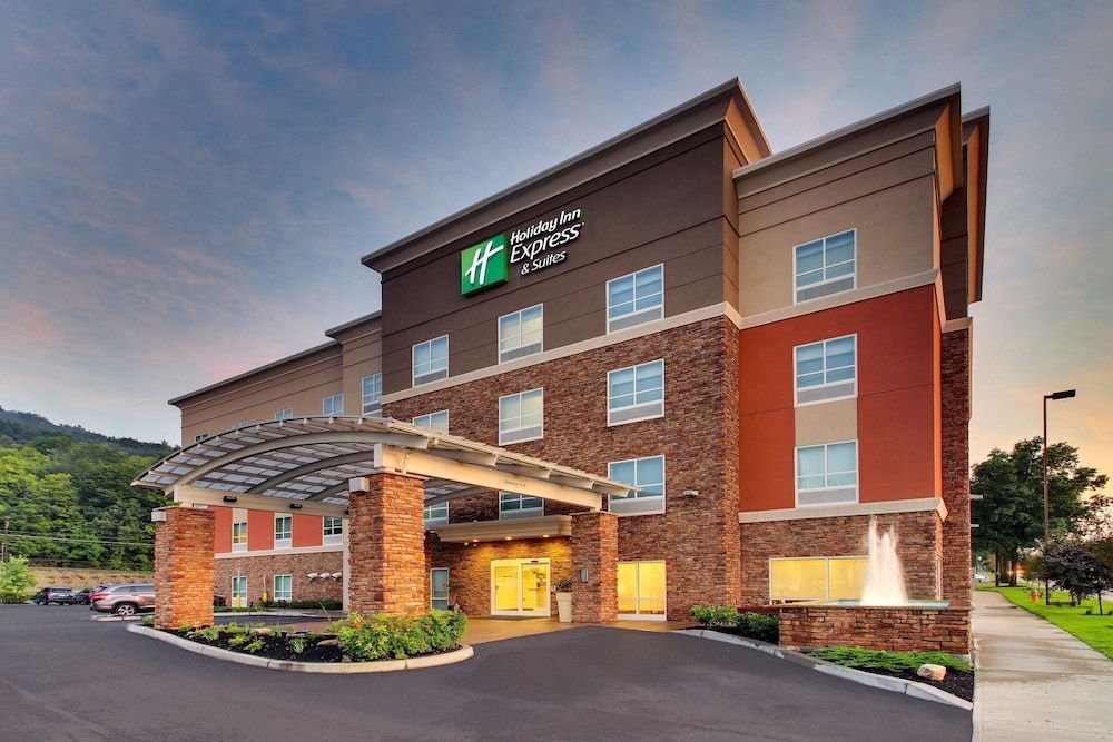 Holiday Inn Express & Suites ITHACA by IHG 1