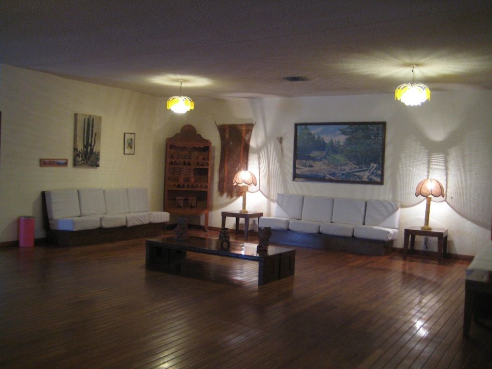 The Halfwaiy Inn 2